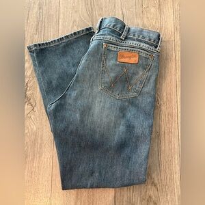 Wrangler Retro Men's Relaxed Boot Denim Jeans